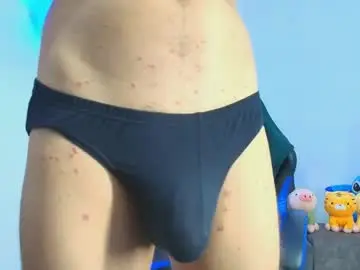 Chaturbate Free Porn Cam of tylerwhiite_