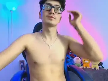 Chaturbate Watch Live Sex Cams of tylerwhiite_