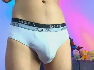 Chaturbate Adult Webcam of tylerwhiite_