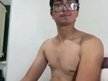 Chaturbate Adult Webcams of tylerwhiite_