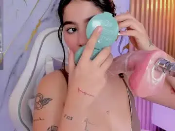 Chaturbate Sex Cam of alissaowens_