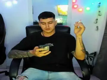 Chaturbate Live Porn of dage_19