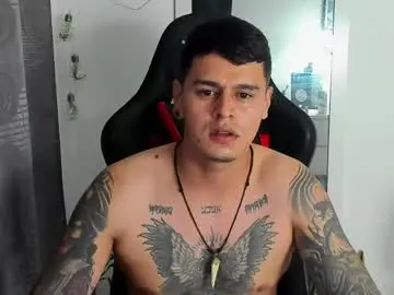 Chaturbate Live Sex Cam of dage_19