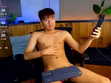 Chaturbate Live Sex Cam of isaac_grimm