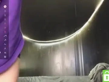 Chaturbate Live Sex Cam of liebevol