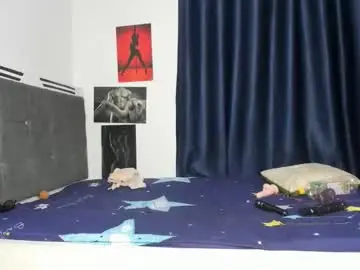 Chaturbate Nude Webcam of luxedollxoxoo