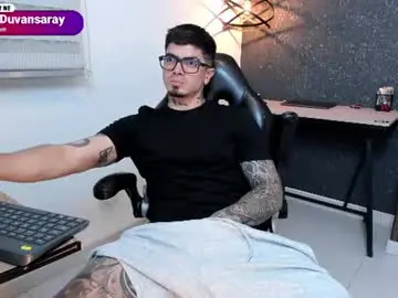 Chaturbate Nude Webcam of _mrcock_