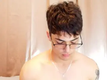 Chaturbate Watch Live Sex Cams of jimmy_classic