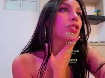 Chaturbate Live Sex Cam of pia_stone1