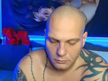 Chaturbate Free Porn Cam of serenalovesryan