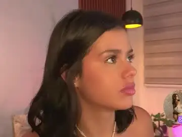 Chaturbate Watch Live Sex Cams of sophiecollins_1