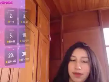 Chaturbate Adult Video Chat of valen_tina33