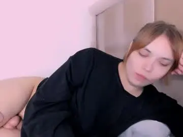 Chaturbate Watch Live Sex Cams of yomoyoo