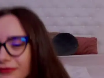 Chaturbate Live Sex Cam of _lenapaul_