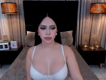 Chaturbate Live Porn of hennessygoddess69