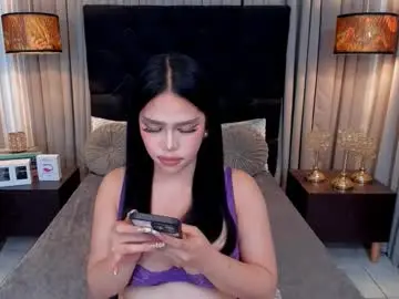 Chaturbate Live Porn of hennessygoddess69