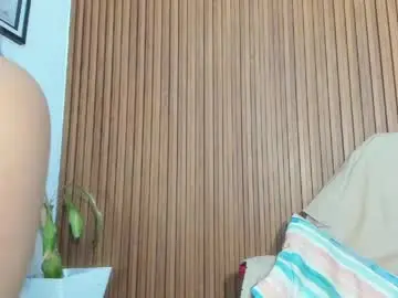 Chaturbate Watch Live Sex Cams of mia_girl00