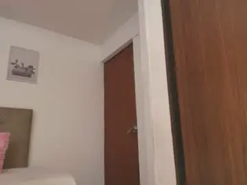 Chaturbate Sex Chat of miley_baker