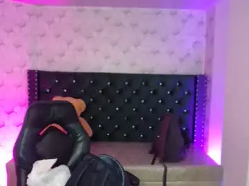 Chaturbate Sex Cam of violetta_m_