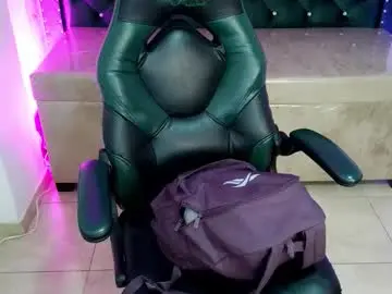 Chaturbate Sex Cam of violetta_m_