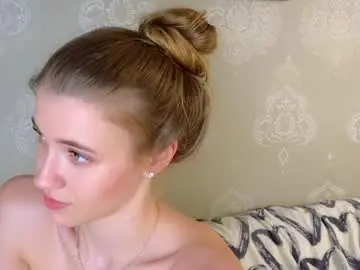 Chaturbate Adult Video Chat of cute_fox_girl
