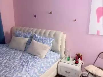 Chaturbate Live Sex Cam of cute_fox_girl