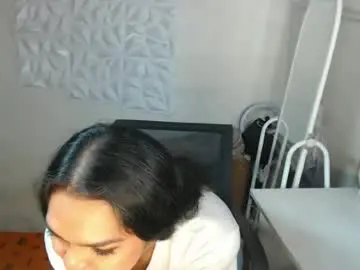 Chaturbate Sex Chat of servicedoll18