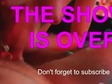 Chaturbate Free Live Porn of strawberrywithcream18