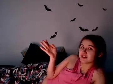 Chaturbate Nude Webcam of little_owlx