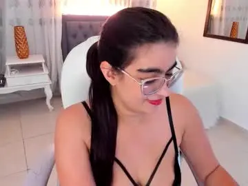 Chaturbate Best live sex cam show of luna_jonnes1