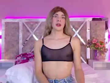 Chaturbate Live Sex Cam of maxirogers
