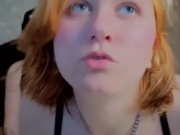 Chaturbate Nude Webcam of _lynxie_