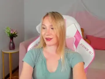 Chaturbate Live Porn of elaravoltage
