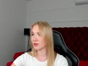 Chaturbate Adult Webcams of elaravoltage