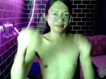 Chaturbate Live Porn of ir_loverrammy69