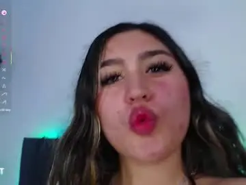 Chaturbate Nude Webcam of kiravixenn