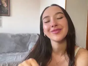 Chaturbate Watch Live Sex Cams of madalyneaks