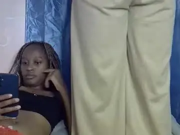 Chaturbate Watch Live Sex Cams of busty_garlie