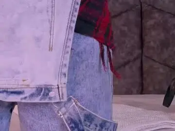 Chaturbate Free Live Porn of tiffvalentinee_