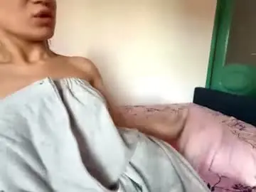 Chaturbate Free Porn Cam of twocharmyray