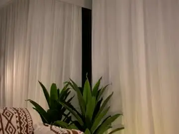 Chaturbate Live Sex of whitneyandrews