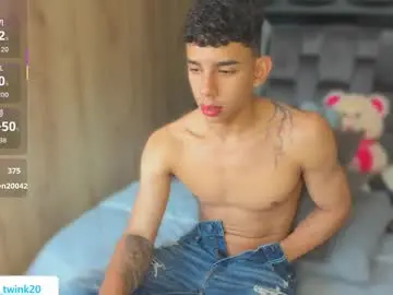 Chaturbate Free Live Porn of andrew_twink18