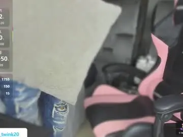 Chaturbate Adult Webcam of andrew_twink18