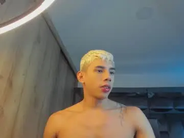 Chaturbate Adult Webcam of andrew_twink18