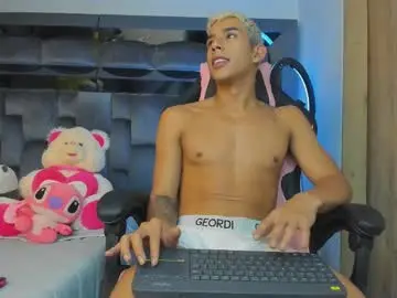 Chaturbate Free Live Porn of andrew_twink18