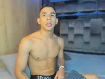 Chaturbate Best Webcam of andrew_twink18