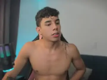 Chaturbate Free Live Porn of andrew_twink18