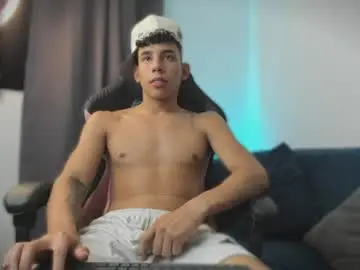 Chaturbate Sex Chat of andrew_twink18