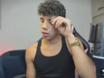 Chaturbate Sex Chat of andrew_twink18