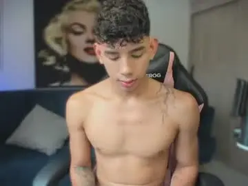 Chaturbate Sex Chat of andrew_twink18